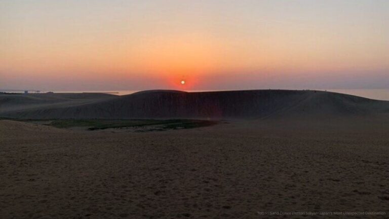 Tottori Sand Dunes (Tottori Sakyu)
